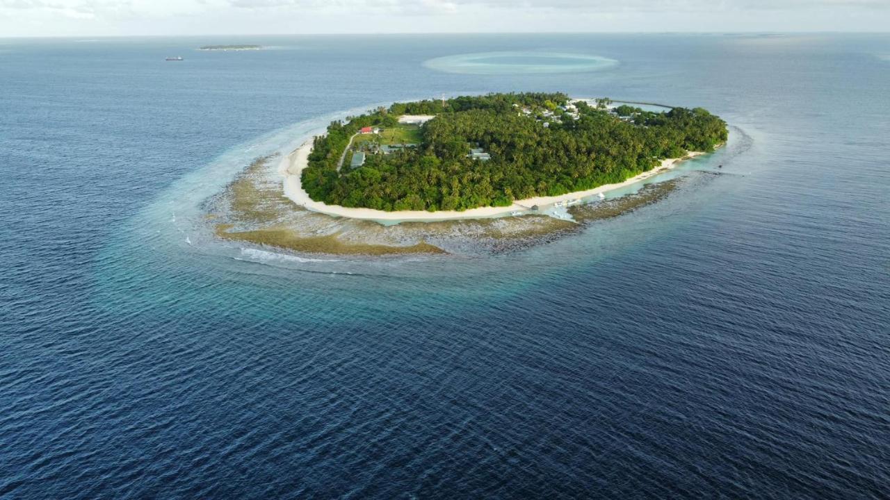 Kihaa Holiday Home Finolhu Bagian luar foto